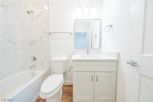 2324 SW 20th AVE, Cape Coral, FL 33991