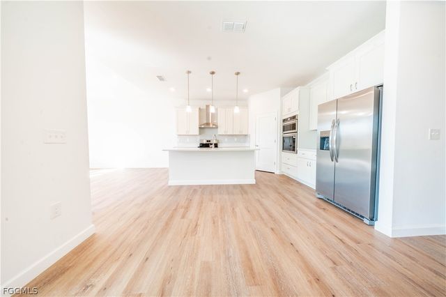 2324 SW 20th AVE, Cape Coral, FL 33991