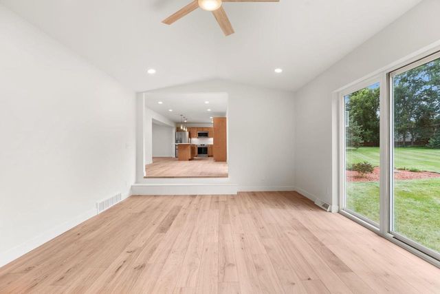 6043 Hagen Hill Circle, Madison, WI 53718