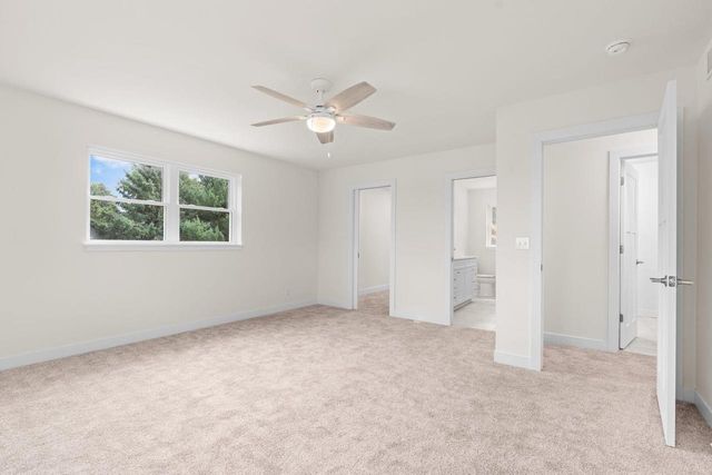 6043 Hagen Hill Circle, Madison, WI 53718