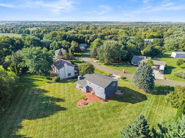 6043 Hagen Hill Circle, Madison, WI 53718