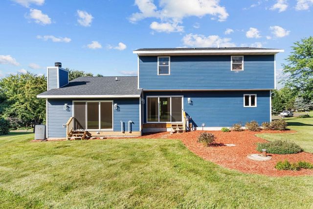 6043 Hagen Hill Circle, Madison, WI 53718