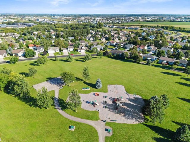 6043 Hagen Hill Circle, Madison, WI 53718