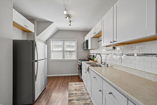 648 SW 22nd Avenue, Cedar Rapids, IA 52404