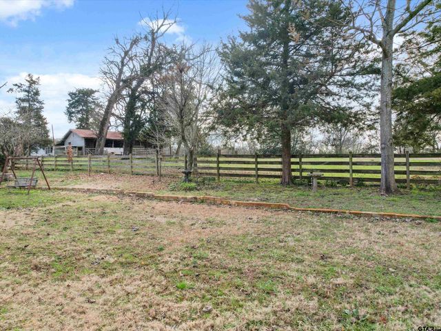 2556 Ash Rd, Gilmer, TX 75644
