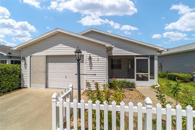 1106 CARVELLO DRIVE, The Villages, FL 32162