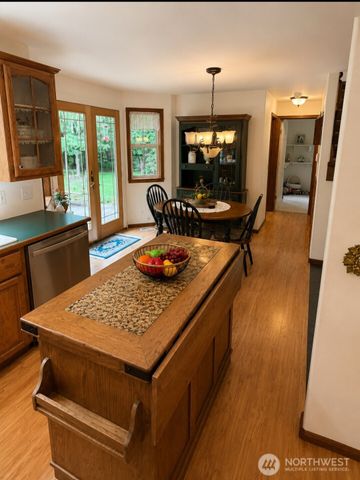27210 145th Street E, Buckley, WA 98321