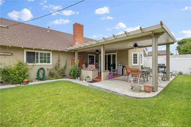 3134 Killarney Lane, Costa Mesa, CA 92626