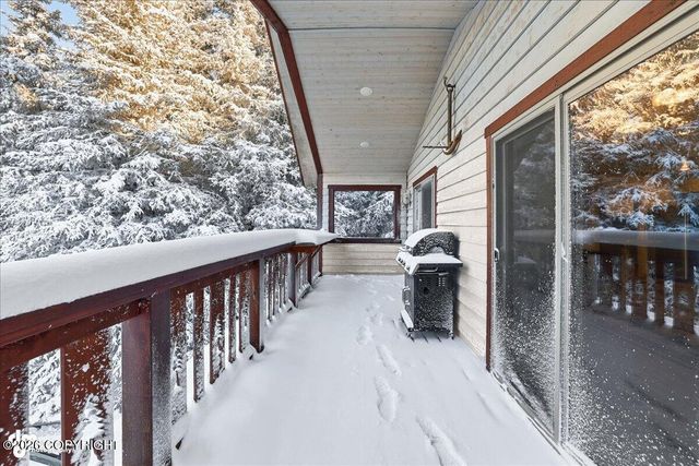 5750 Clearwater Drive, Homer, AK 99603