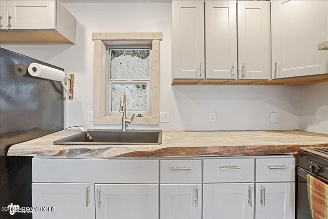 5750 Clearwater Drive, Homer, AK 99603