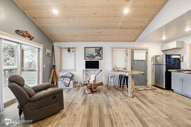 5750 Clearwater Drive, Homer, AK 99603