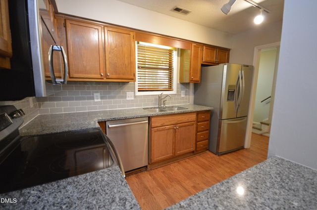 616 Applecross Drive, Cary, NC 27511