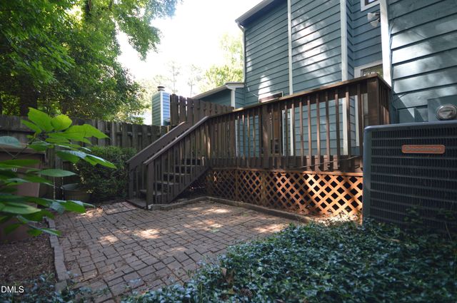 616 Applecross Drive, Cary, NC 27511