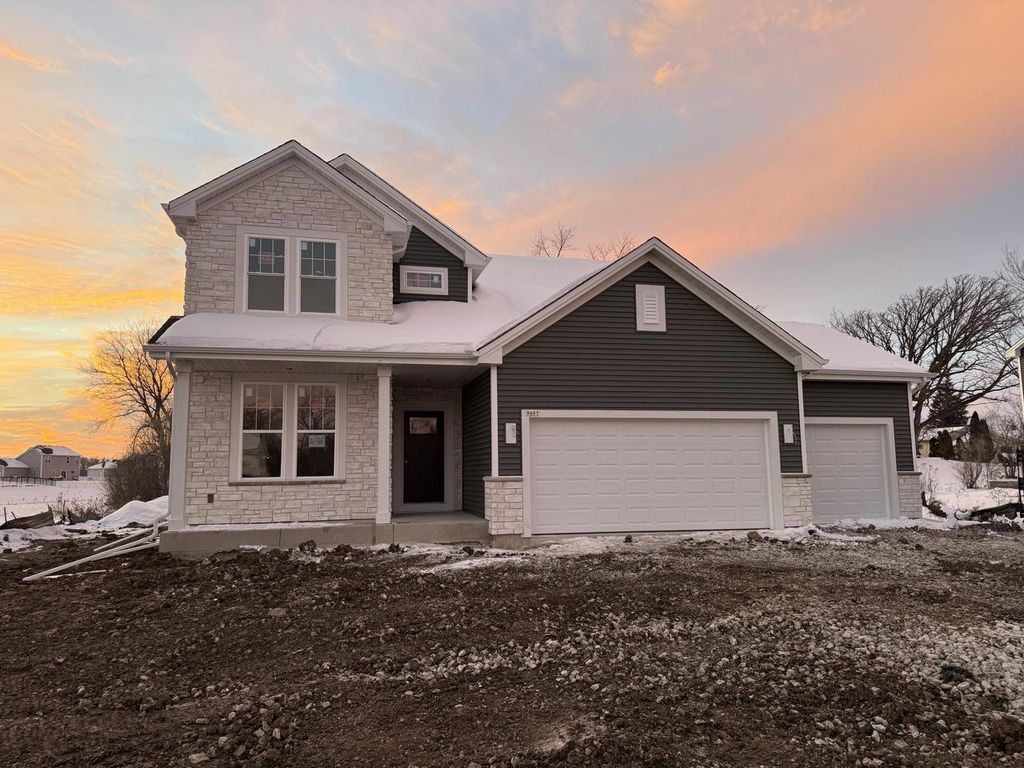 9607 S Bergamont DRIVE, Franklin, WI 53132