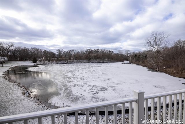 6627 Shoreside Court, Grand Rapids, MI 49548