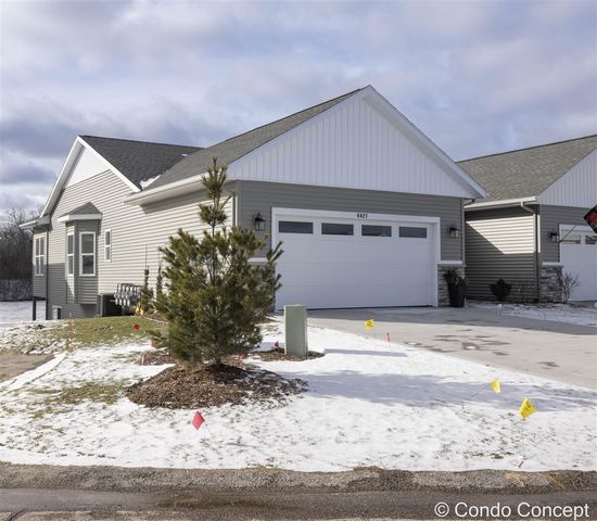 6627 Shoreside Court, Grand Rapids, MI 49548
