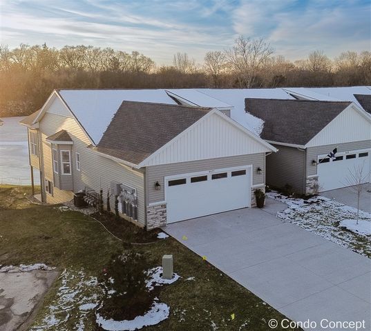 6627 Shoreside Court, Grand Rapids, MI 49548