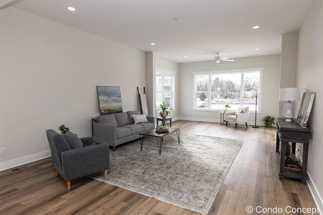 6627 Shoreside Court, Grand Rapids, MI 49548