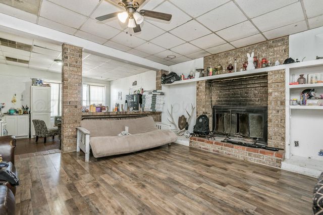 986 U.S. 287, Claude, TX 79019