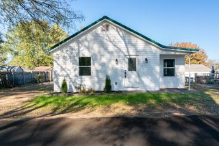 342 Crescent Dr, Springfield, TN 37172