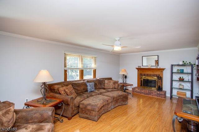 3 Sutphin Rd, Raritan Twp., NJ 08822