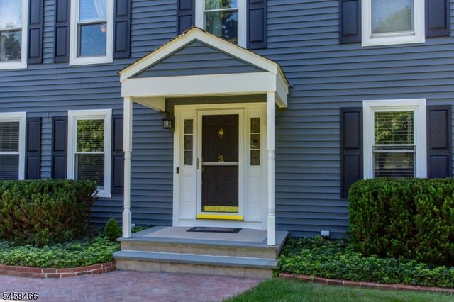 3 Sutphin Rd, Raritan Twp., NJ 08822