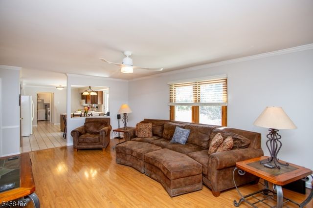 3 Sutphin Rd, Raritan Twp., NJ 08822