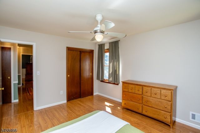 3 Sutphin Rd, Raritan Twp., NJ 08822