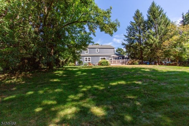 3 Sutphin Rd, Raritan Twp., NJ 08822
