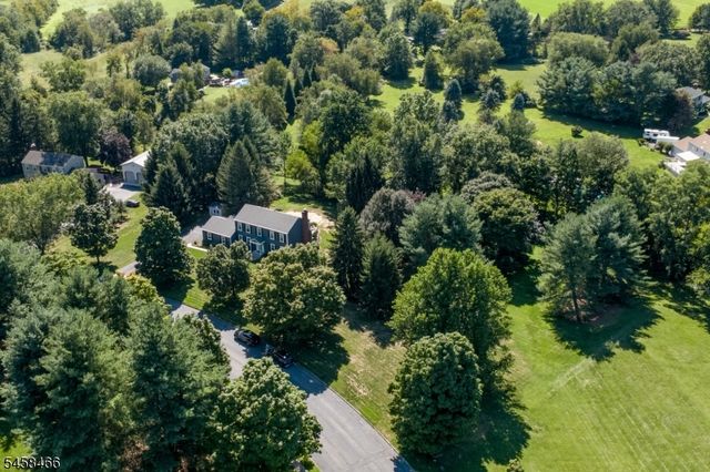 3 Sutphin Rd, Raritan Twp., NJ 08822