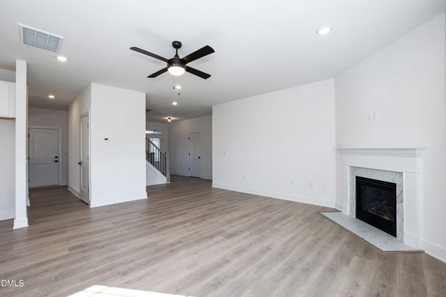 105 Jackson Rdg Way, Pikeville, NC 27863