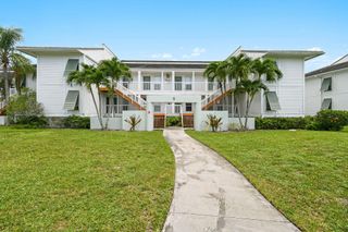 271 Cypress Point Drive 271, Palm Beach Gardens, FL 33418