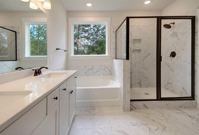 100 Creek Pointe Drive, Moncks Corner, SC 29461