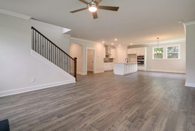 100 Creek Pointe Drive, Moncks Corner, SC 29461