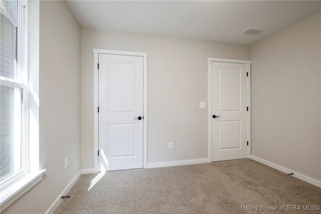 2107 E Market Street, New Albany, IN 47150