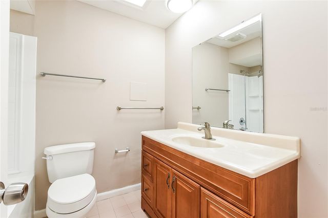 6529 PRECOURT DRIVE, Orlando, FL 32809