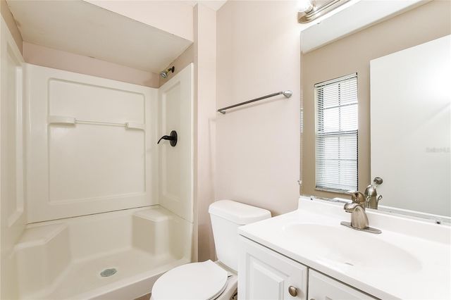 6529 PRECOURT DRIVE, Orlando, FL 32809