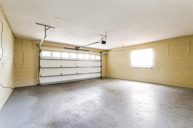 6529 PRECOURT DRIVE, Orlando, FL 32809