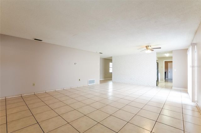 6529 PRECOURT DRIVE, Orlando, FL 32809