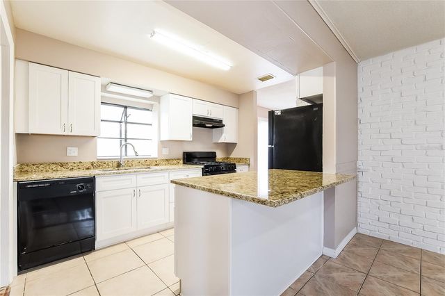 6529 PRECOURT DRIVE, Orlando, FL 32809