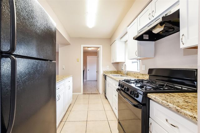 6529 PRECOURT DRIVE, Orlando, FL 32809