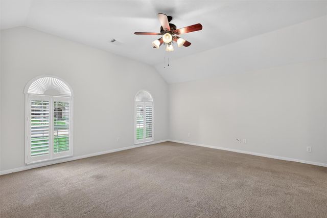 2223 Meadows Boulevard, League City, TX 77573