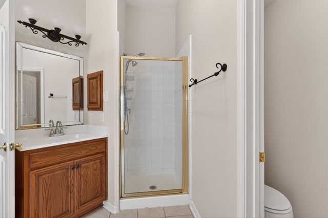 2223 Meadows Boulevard, League City, TX 77573
