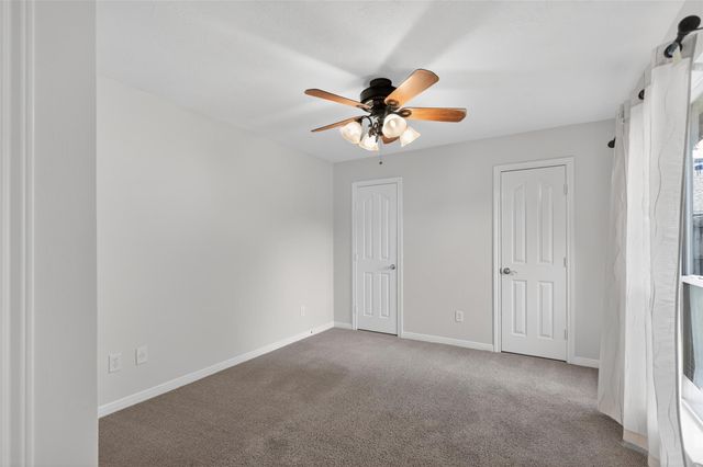 2223 Meadows Boulevard, League City, TX 77573