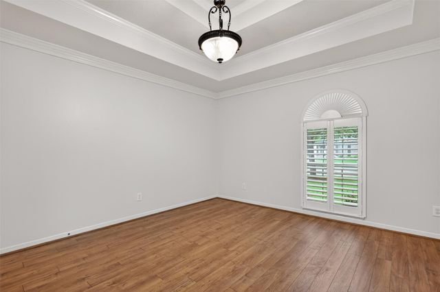 2223 Meadows Boulevard, League City, TX 77573