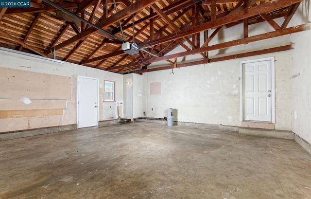 1967 Whitman Way, Sacramento, CA 95822