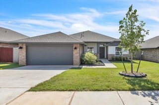 1108 Blackjack Creek Drive, Yukon, OK 73099