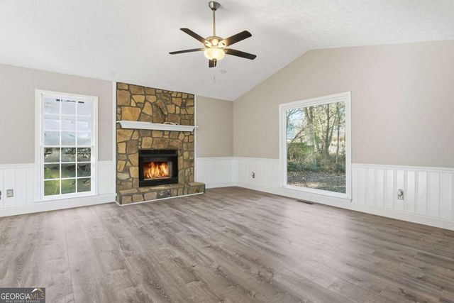 98 Pace Drive, Hiram, GA 30141