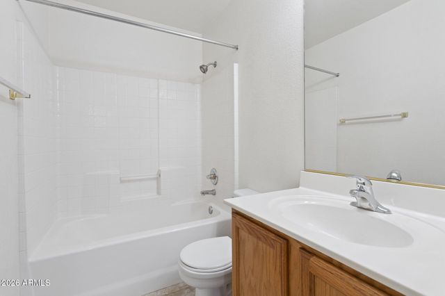 2008 E BLUEFIELD Avenue, Phoenix, AZ 85022