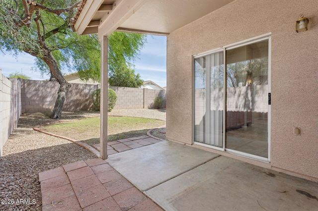 2008 E BLUEFIELD Avenue, Phoenix, AZ 85022